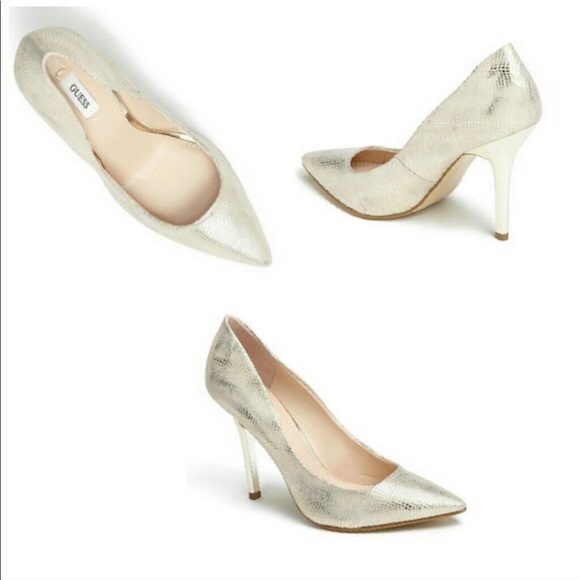 LIKE NEW! Guess Plasma Gold Stiletto Heels! - Picture 8 of 8